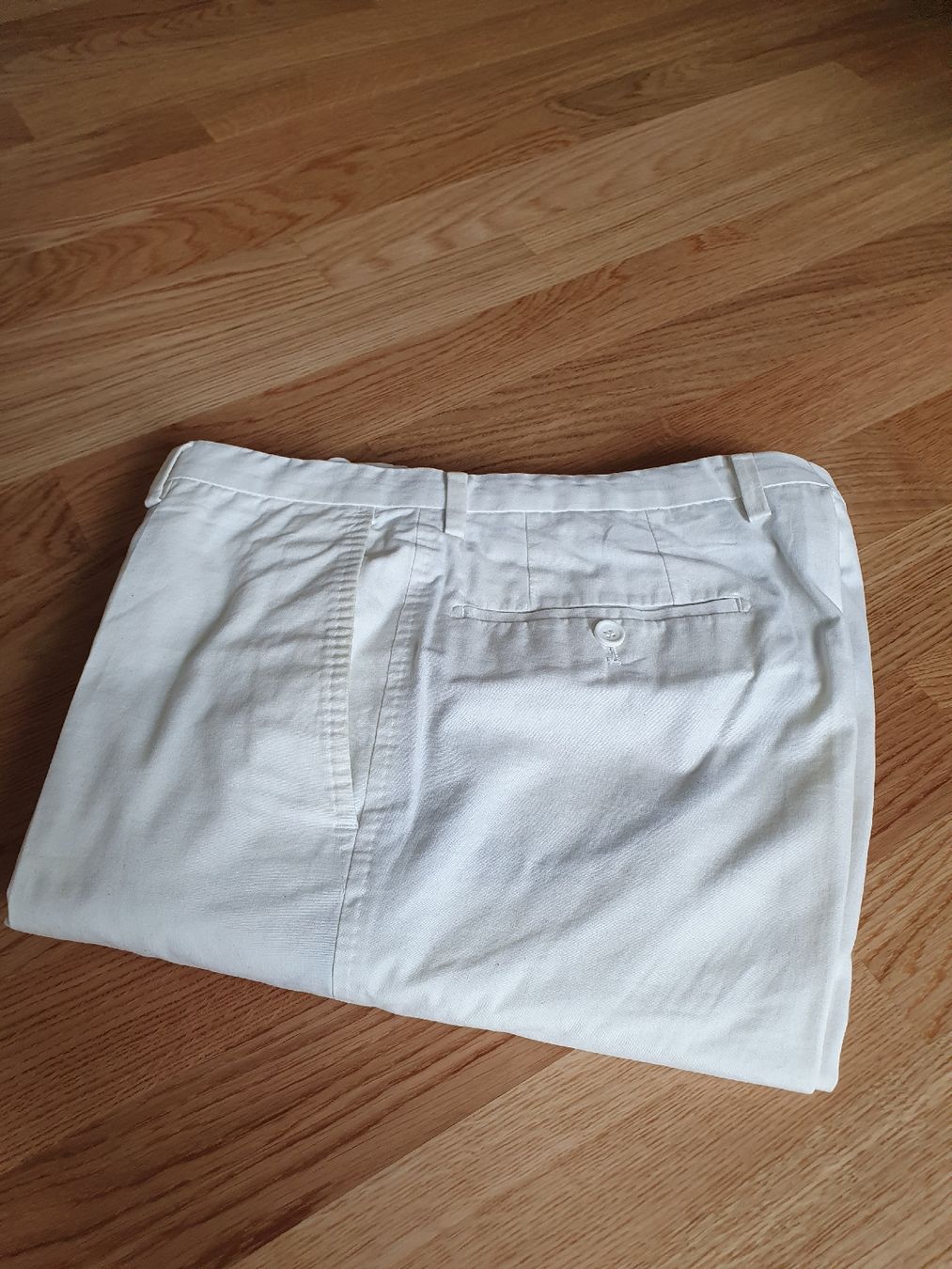 Pantaloni: Elegante weisse Hose, Grösse 42 – Usato da Zürich venduto da ceviname