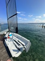 Sailboat, no license required, store it at home - Reversoair