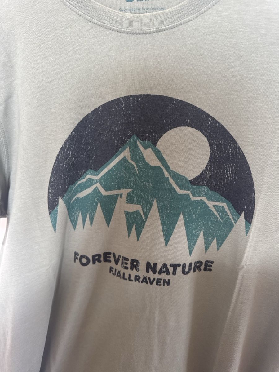 Fjällräven T-Shirts: Fjällräven T-Shirt Grösse M – Gebraucht aus Mettmenstetten von ozehnder92 1