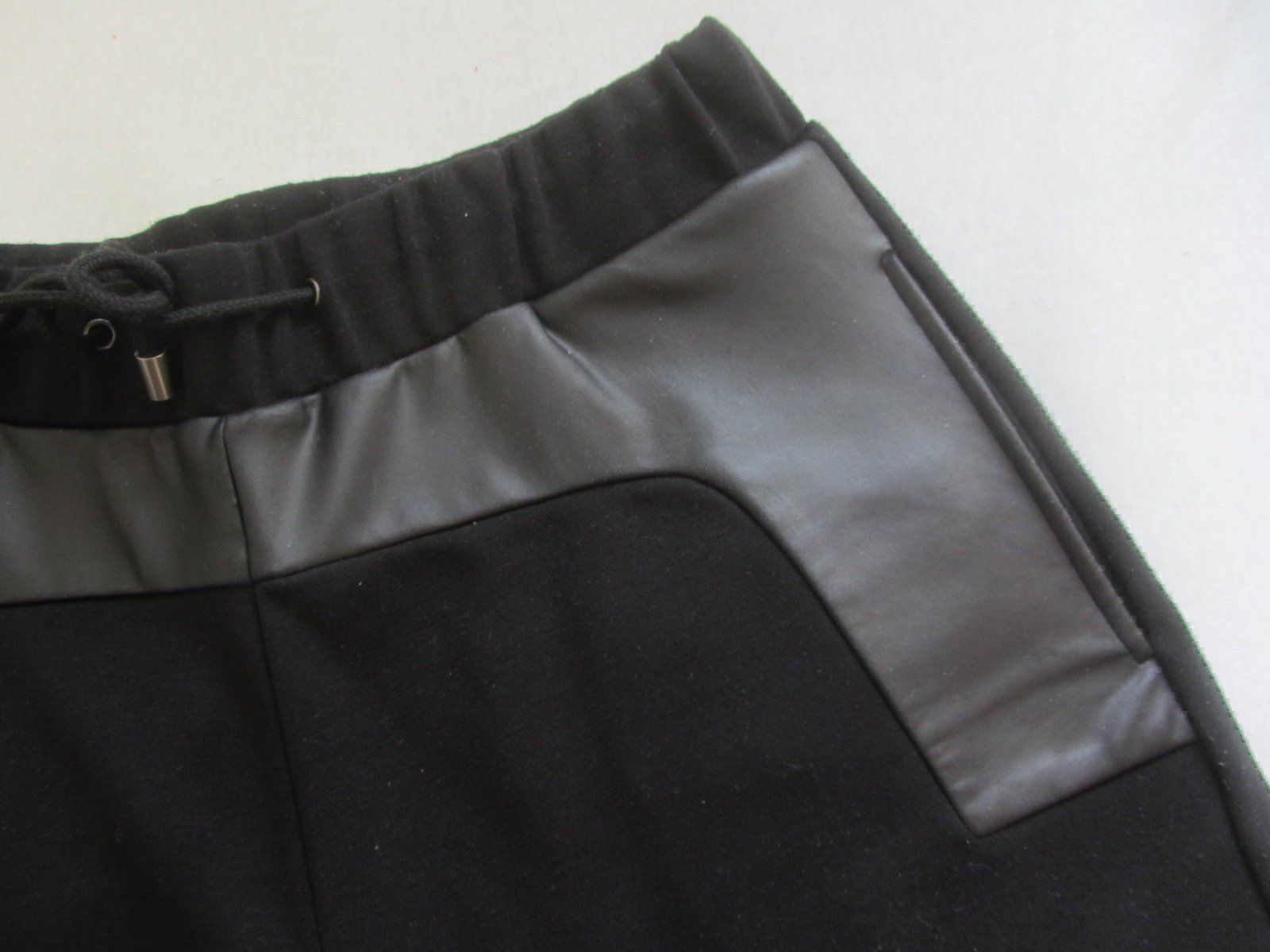 Hosen: D.GNAK - Designer Stoff Shorts schwarz S – Gebraucht aus Zürich von Diazaio 1