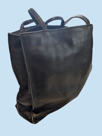 Schwarze Vintage-Ledertasche