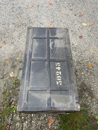 Malle de l'armée suisse