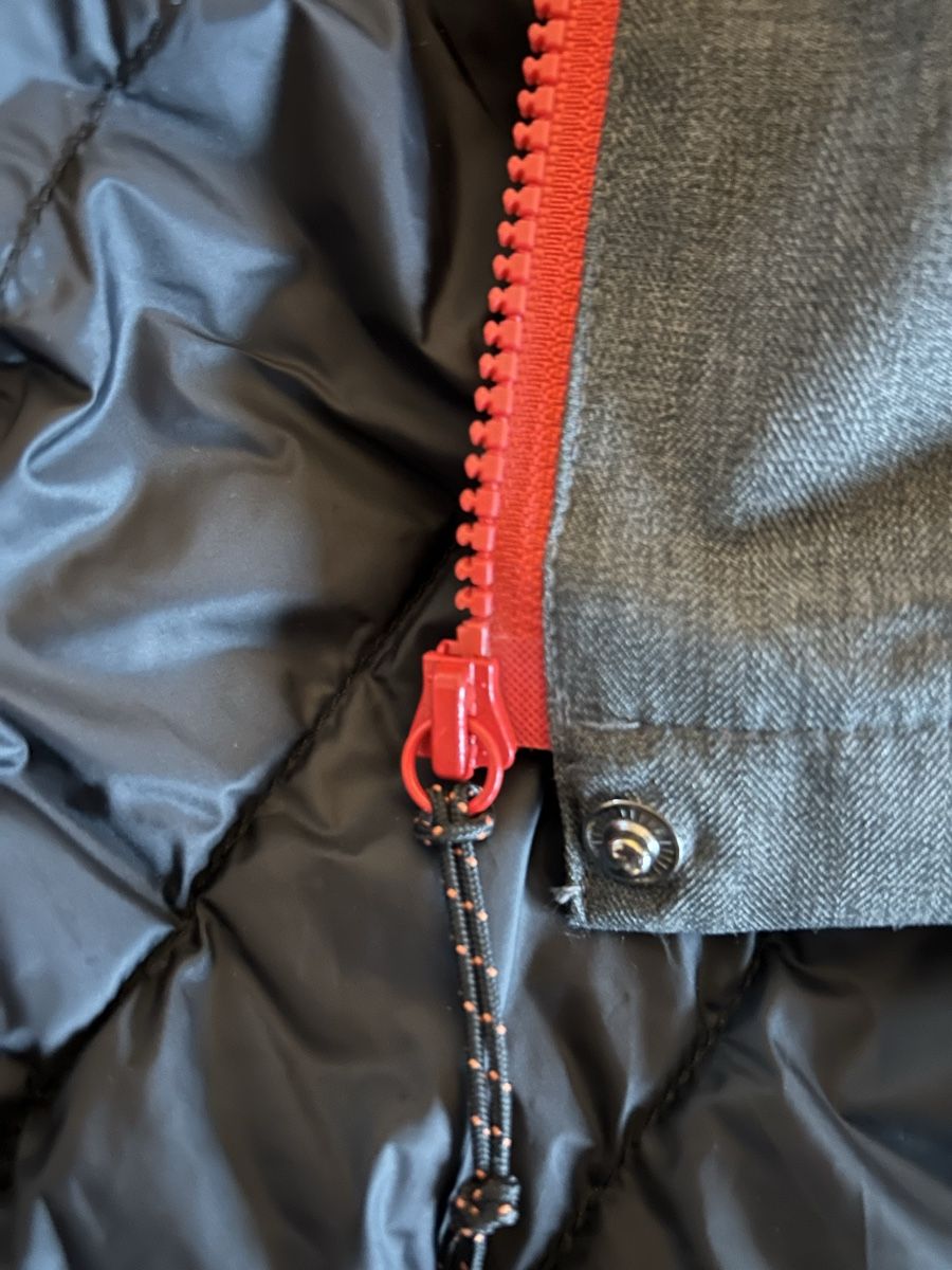 Jacken: Winterjacke Vikafjell, Gr. S, Grau – Defekt aus Aarau von Rova_13 6