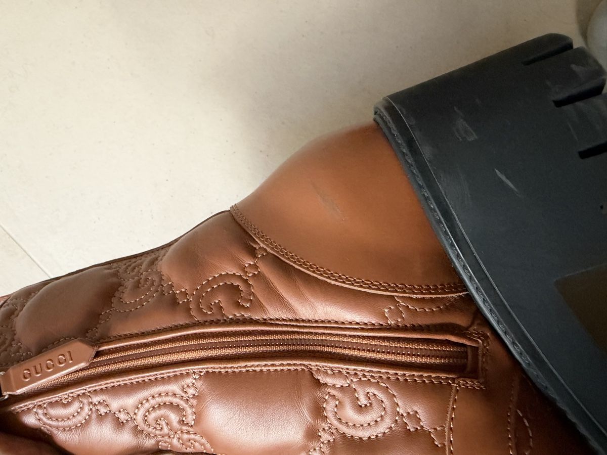 Gucci Scarpe da donna: Gucci GG leather ankle boots  – Nuovo (secondo la descrizione) da Cologny venduto da sab_xh7v 7