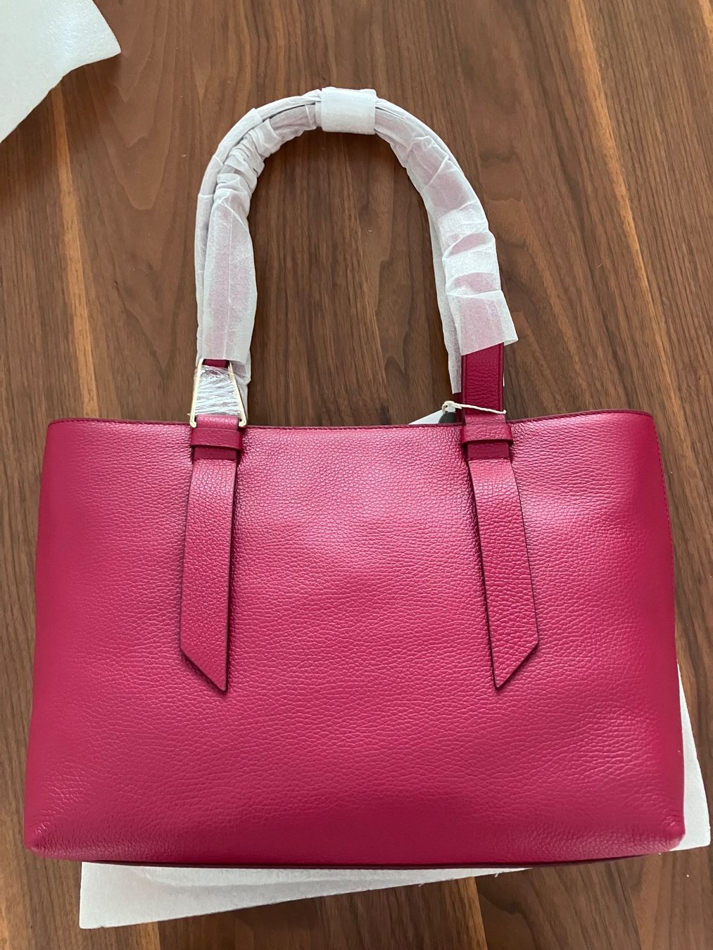 Coccinelle Borse da donna: NEU Coccinelle Tasche Leder – Nuovo e nell'imballaggio originale da Windisch venduto da Lyudmila01 6