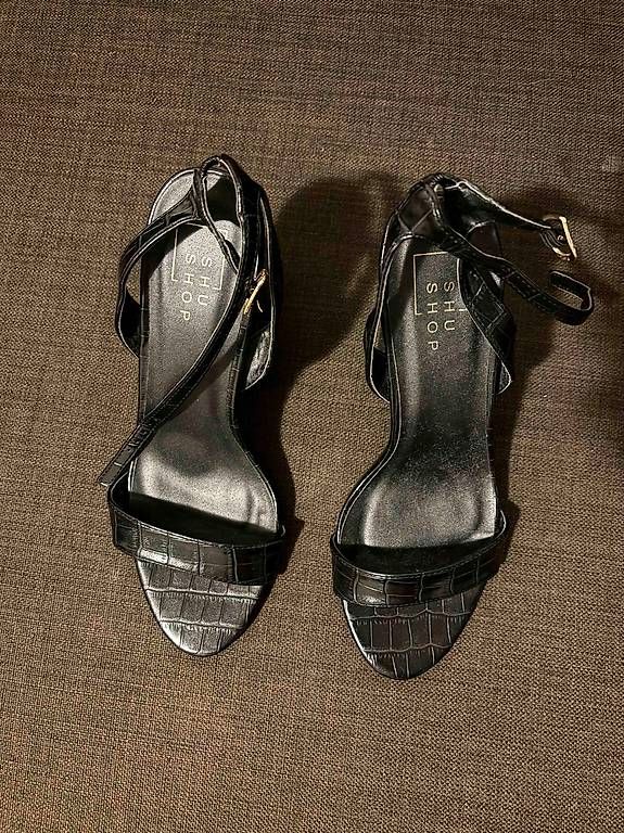 Damenschuhe: Schwarze Damenschuhe von Shushop, Größe 37 – Gebraucht aus Zürich von bas_yf8r 1