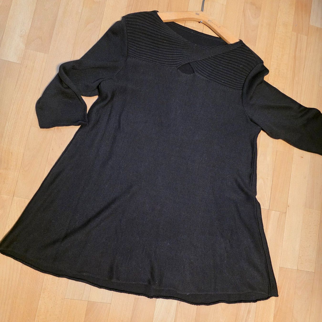 Tuniken: Brauner Tunika Pullover L elegant – Gebraucht aus Wald ZH von CapLux 9