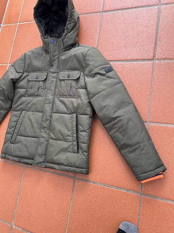 Giacche: Bellissima giacca Jack & Jones – Usato da Gentilino venduto da cmz144 3