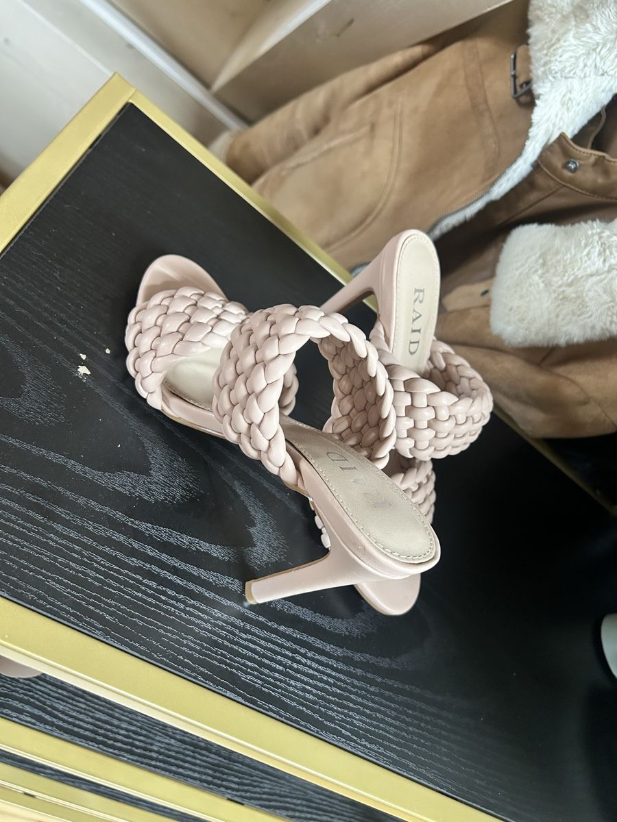Scarpe da donna: Hohe Raid Sandalen, hellrosa Grösse 4 / EU 35 – Usato da Horgen venduto da schalina19 1