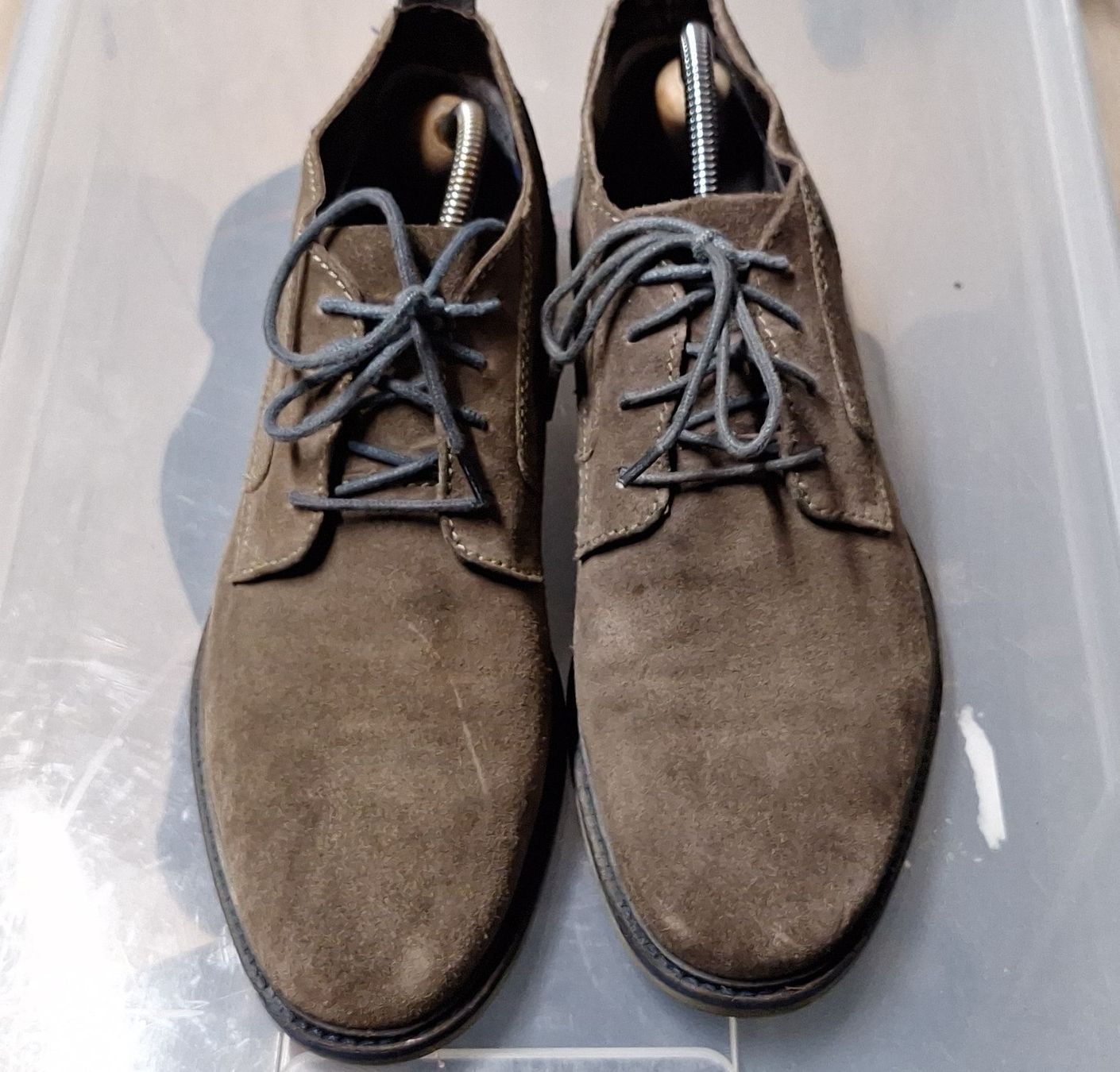 Bugatti Herrenschuhe: Herren Halbschuhe Wildleder braun – Gebraucht aus Diessenhofen von str_p57p
