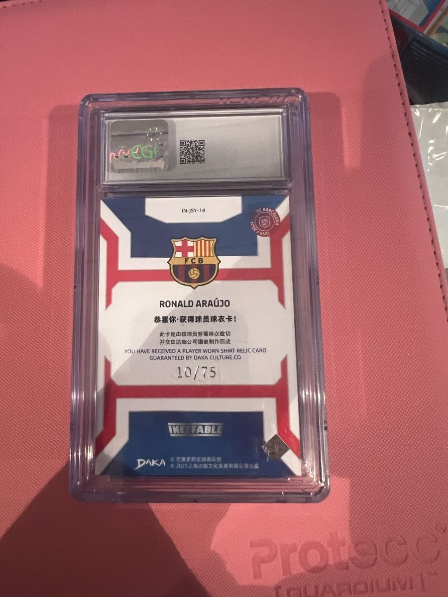 Sammelbilder & Trading cards: Fc Barcelona Daka Patch Araujo /75 – Gebraucht aus Uhwiesen von maflo2 1