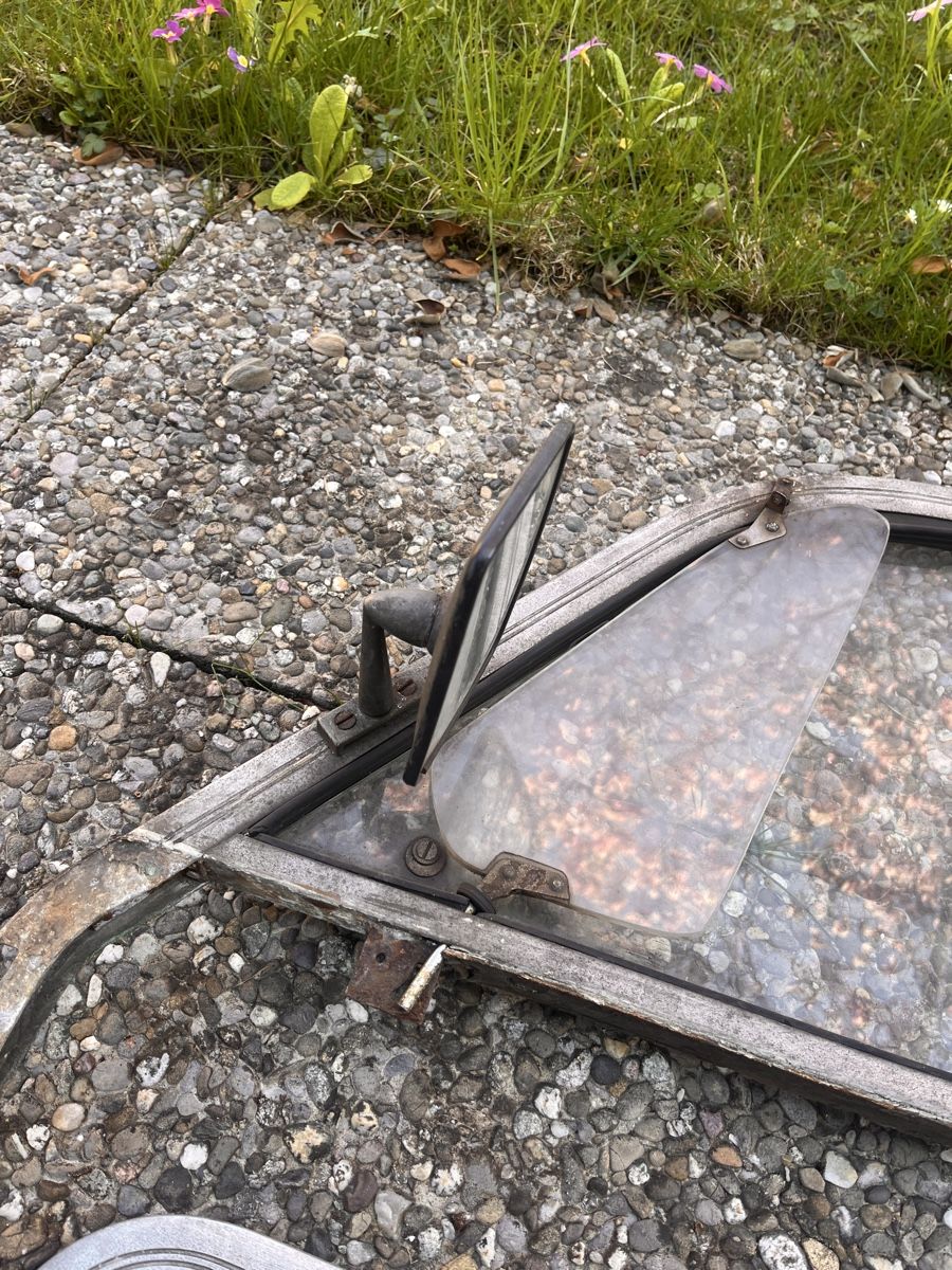 Tutti pezzi di ricambio auto: Trabi Trabant Scheiben Fenster – Difettoso da Winterthur venduto da kaksie 2