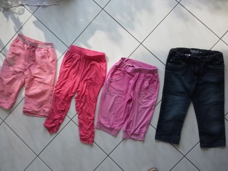 Kleideŕpaket Kurze Hosen 128//134