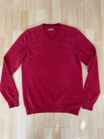 Pull en cachemire rouge brique taille M, parfait pour l'hive