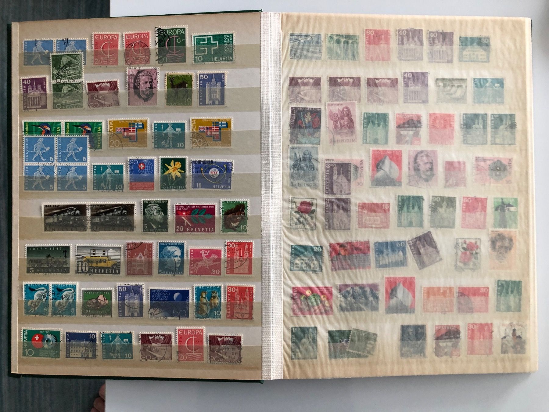 Albums: Briefmarken – D'occasion à Winterthur par Alp9 5