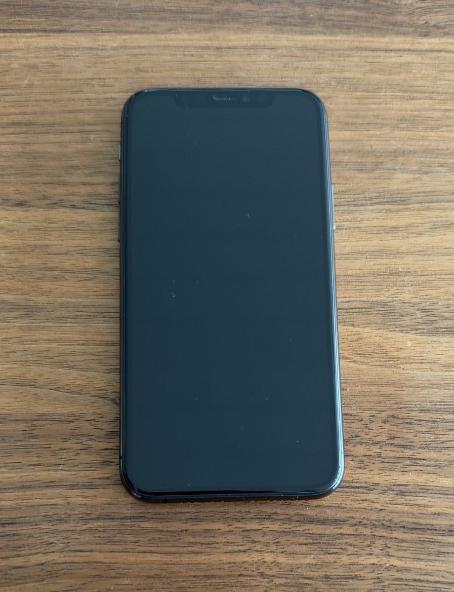 Apple Telefoni cellulari / Smartphones: Apple iPhone 11 Pro 64GB Space Gray – Usato da Wiezikon b.Sirnach venduto da talamona94 1