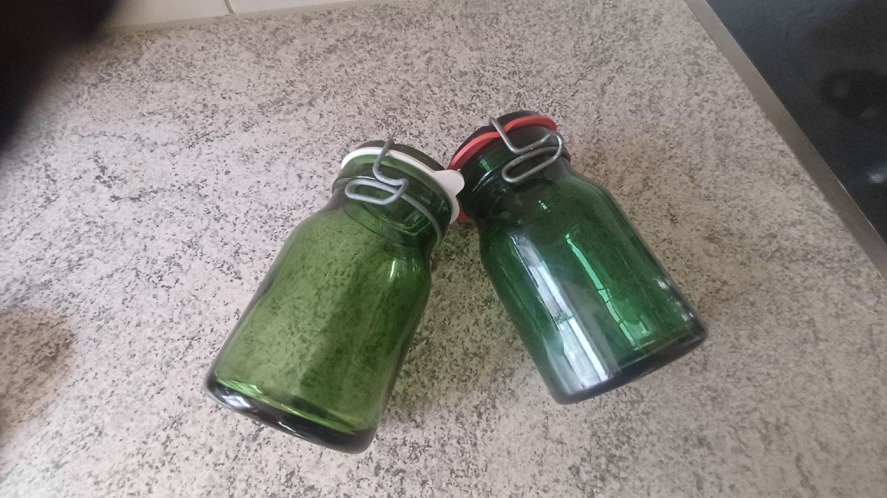 Bülacher Contenitori & Simili: 2 Bülacher Gläser 1/2 Liter  – Usato da Flawil venduto da Naphtali 7
