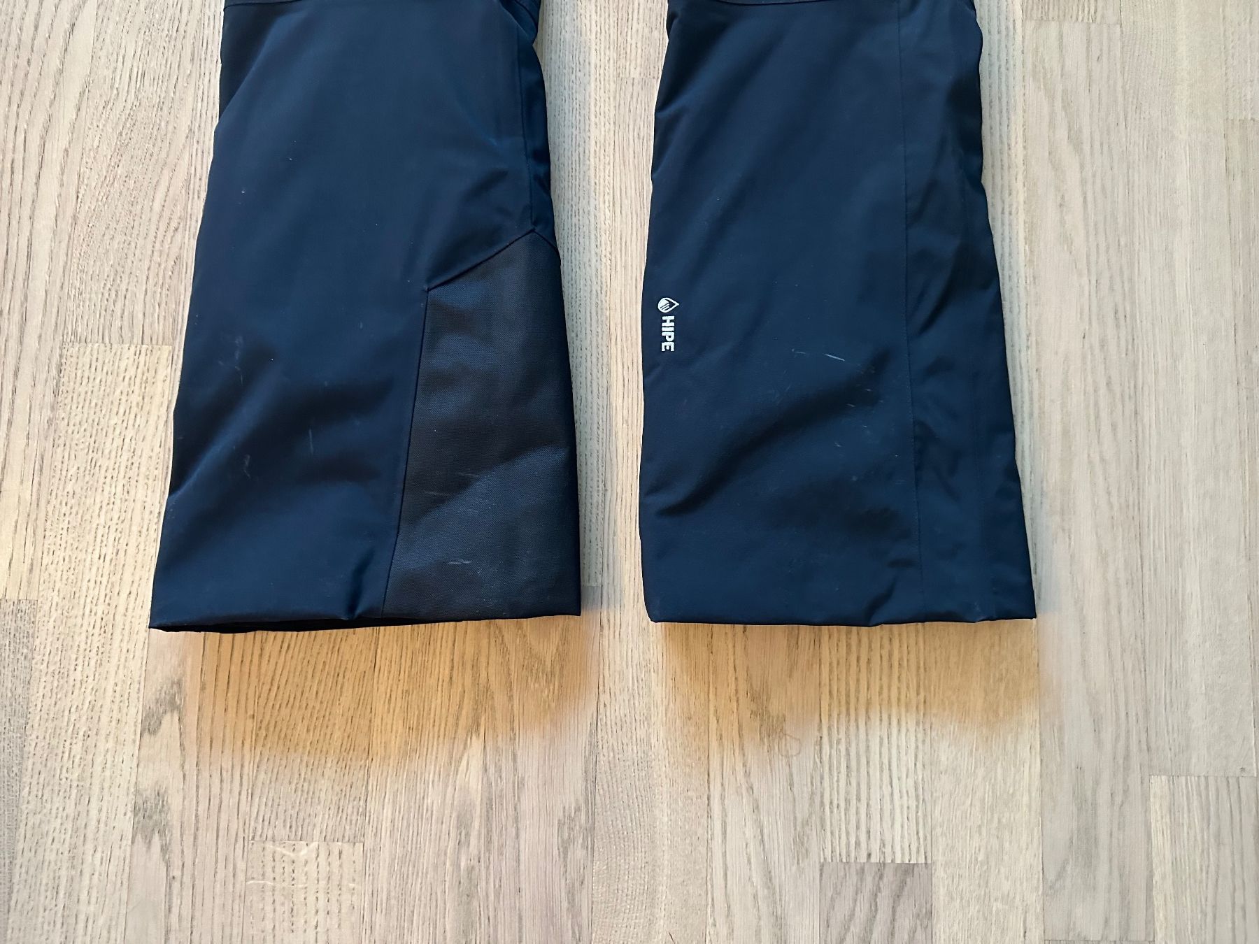 Peak Performance Hosen: Peak Performance Skihose – Gebraucht aus Steinen von Carlito3 3