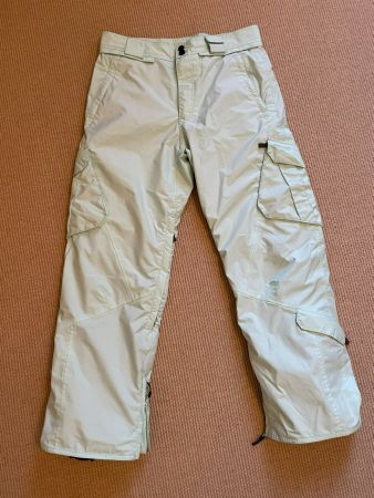 Skihose in Pastellgrün von Eleven