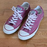 Converse Chuck Taylor All Star Ox Gr. 41.5 / Men 8 / W's 10
