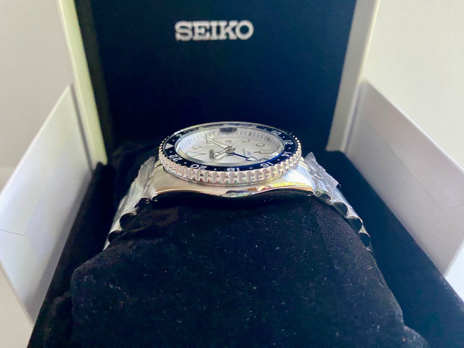 Seiko Montres: Seiko SSK GMT Silver Cloud New ! – Neuf (Voir description) à Genthod par Fejmeo 5