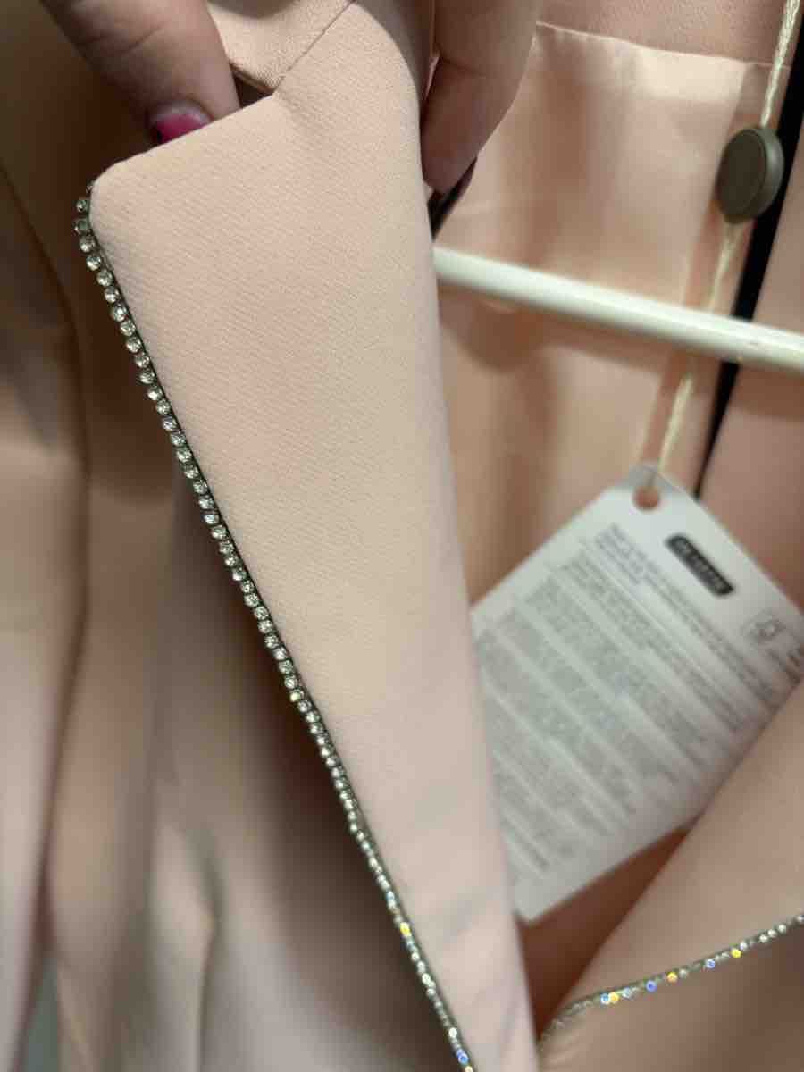 Liu Jo Giacche: Giacca Liu Jo rosa – Nuovo (secondo la descrizione) da Giubiasco venduto da mol_f9mf 2
