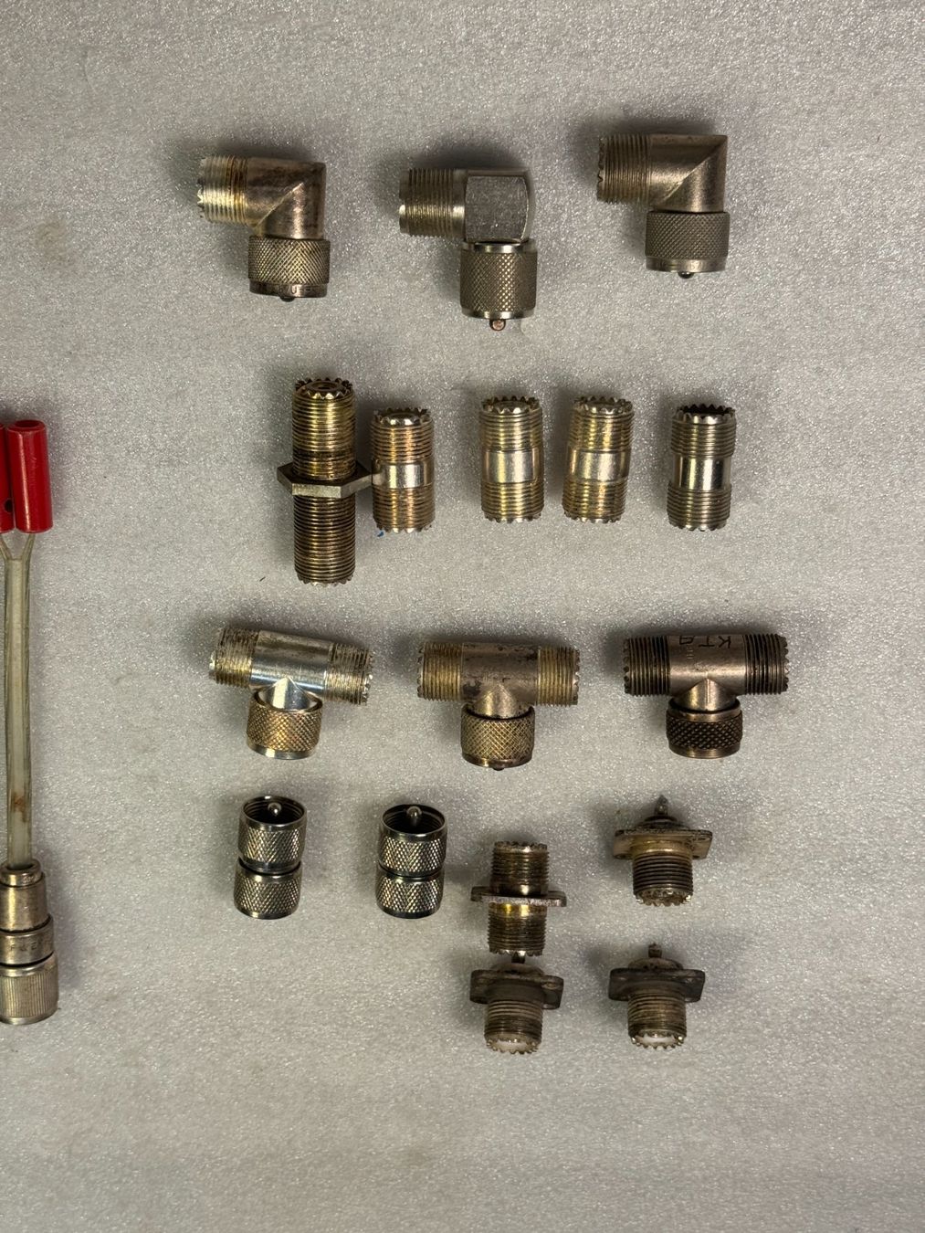 Technique de radiocom: 30 Stück HF Stecker PL 259 – D'occasion à Ins par funkflieger 5