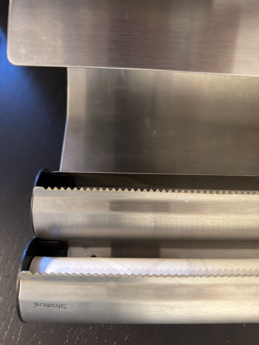 Blomus Altro per la casa: Küchenrollenhalter blomus Edelstahl  – Usato da Widnau venduto da kustercarmen 2