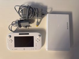 Nintendo Wii U 8GB in Weiss