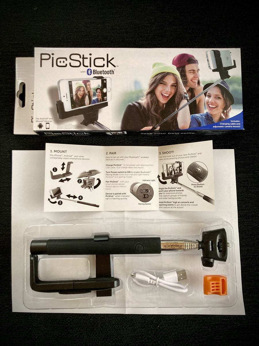 Staffe: PicStick Selfie Stick mit Bluetooth neuwertig – Nuovo (secondo la descrizione) da Vinelz venduto da Viewfinder84