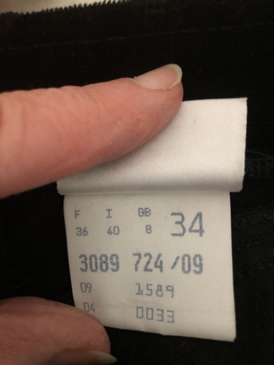 Betty Barclay Pantaloni: Schwarze Jeans Samthose – Nuovo (secondo la descrizione) da Solothurn venduto da Congela 4