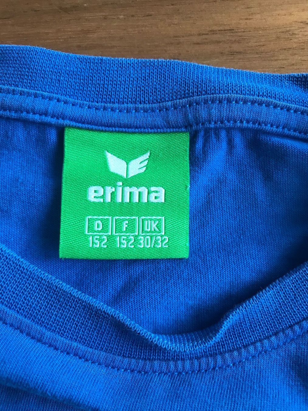 Erima T-shirt: T-Shirt Erima Grösse 152 – Usato da Dietwil venduto da daro02 2