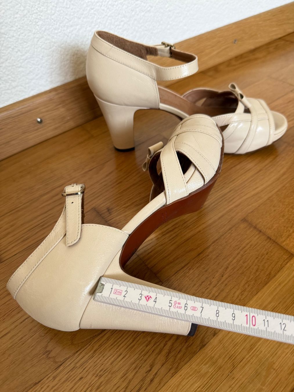 Chie Mihara Chaussures femmes: Chie Mihara Gr 38 – D'occasion à Murten par baerendreck 3