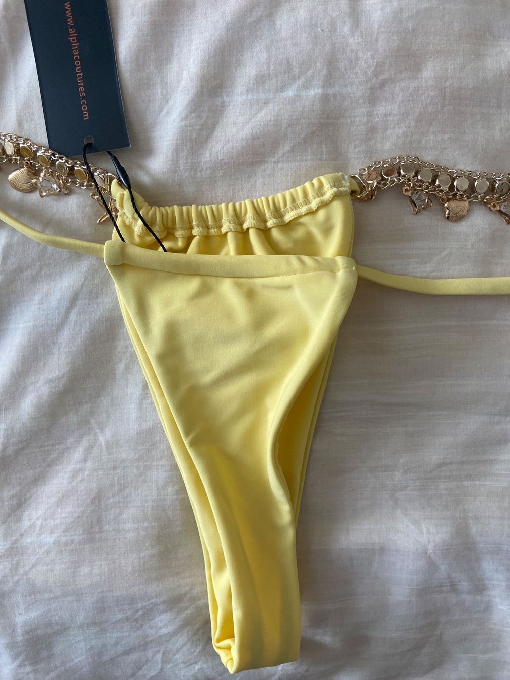 Costumi da bagno & Bikini: Alpha Coutures - Bikini Sol Bralette und Slip, Gr. S/M – Difettoso da Zürich venduto da dedasiba 7
