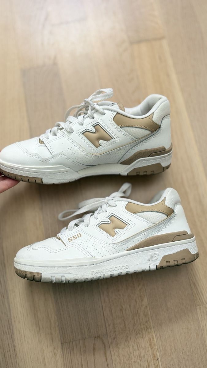 New Balance Scarpe da uomo: New Balance 550 – Usato da Paudex venduto da Its_sorayadasilva