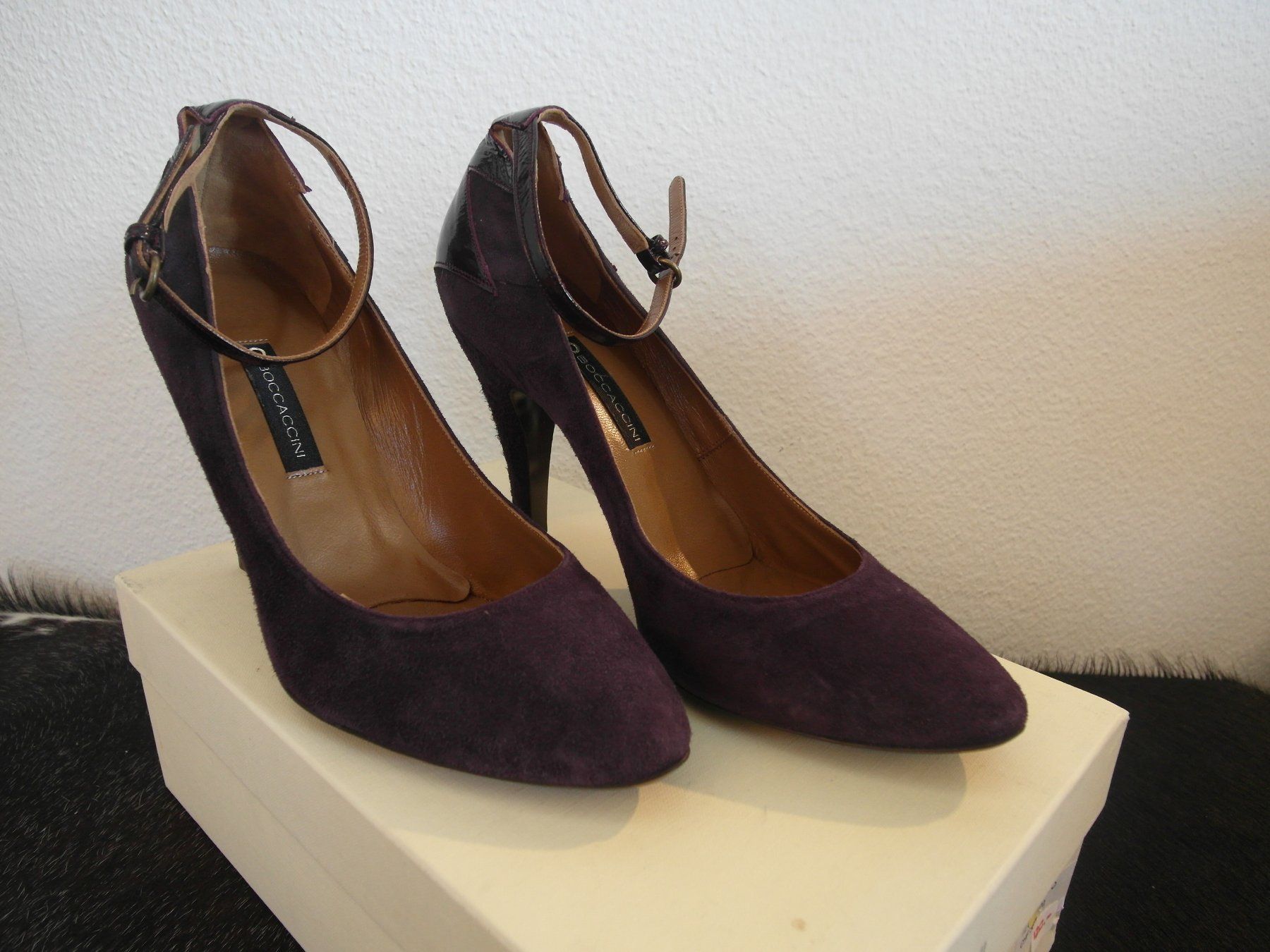 Scarpe da donna: Boccaccini Pumps lila 39 – Nuovo e nell'imballaggio originale da Luzern venduto da schuhparadies159