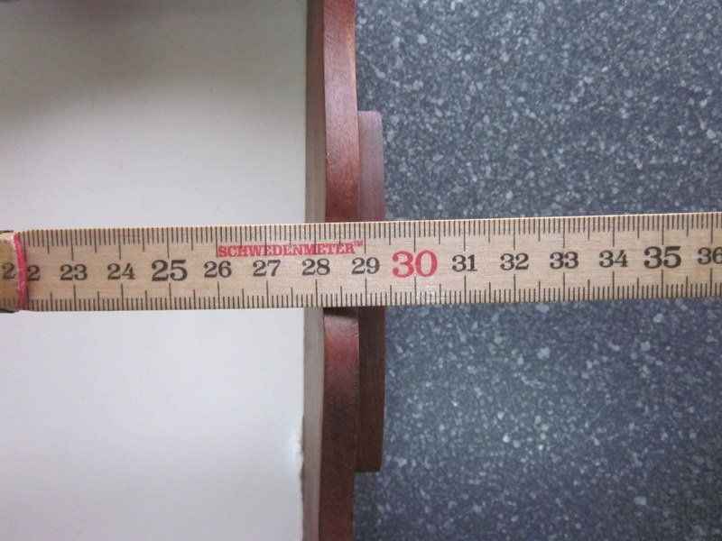 Servierplatten: Kleines rustikales Vintage Holztablett, Serviertablett – Gebraucht aus Bischofszell von raika 8