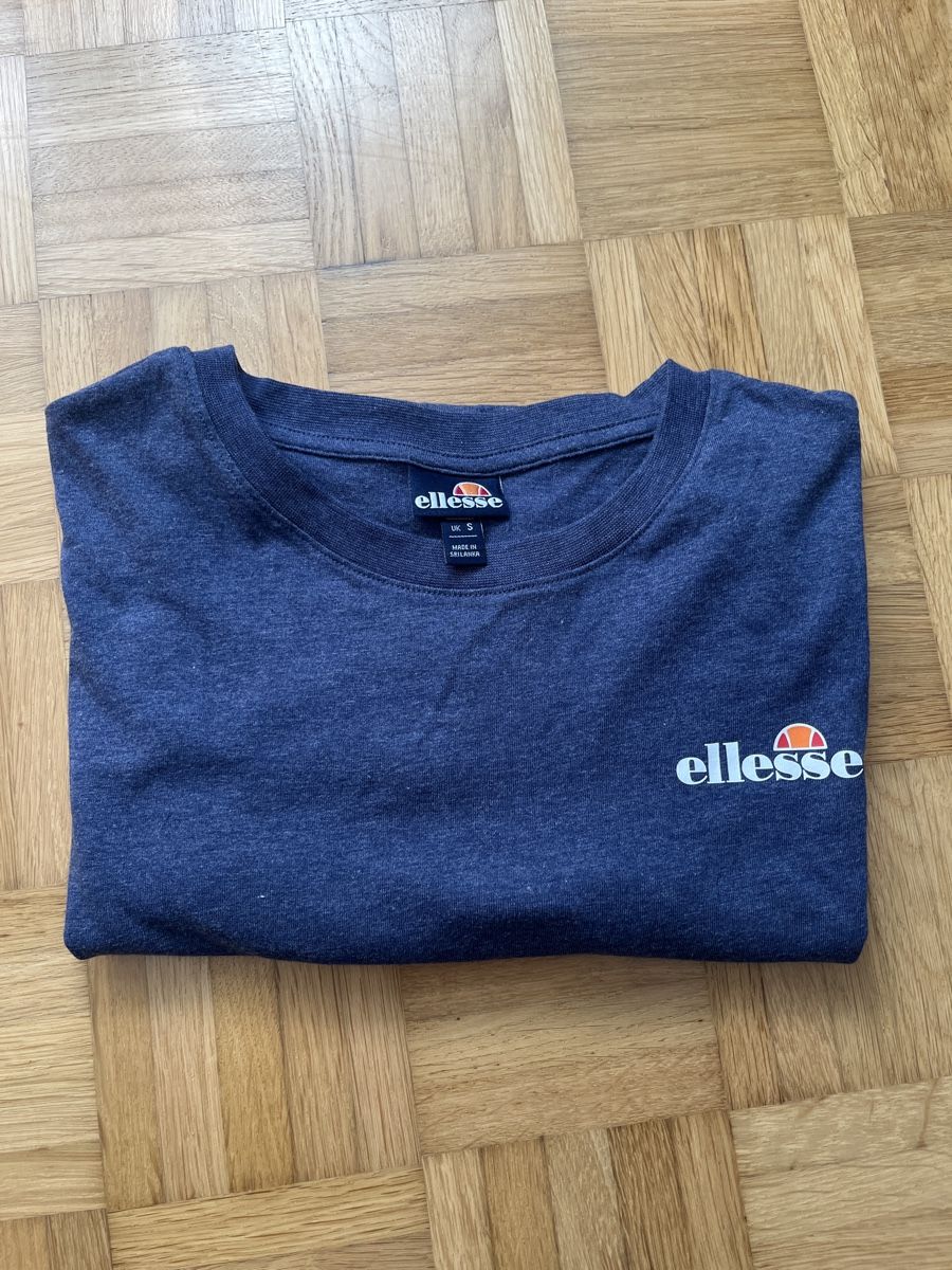 Ellesse T-shirt: Ellesse Herren T-Shirt – Nuovo (secondo la descrizione) da Wangen b. Olten venduto da break72 5