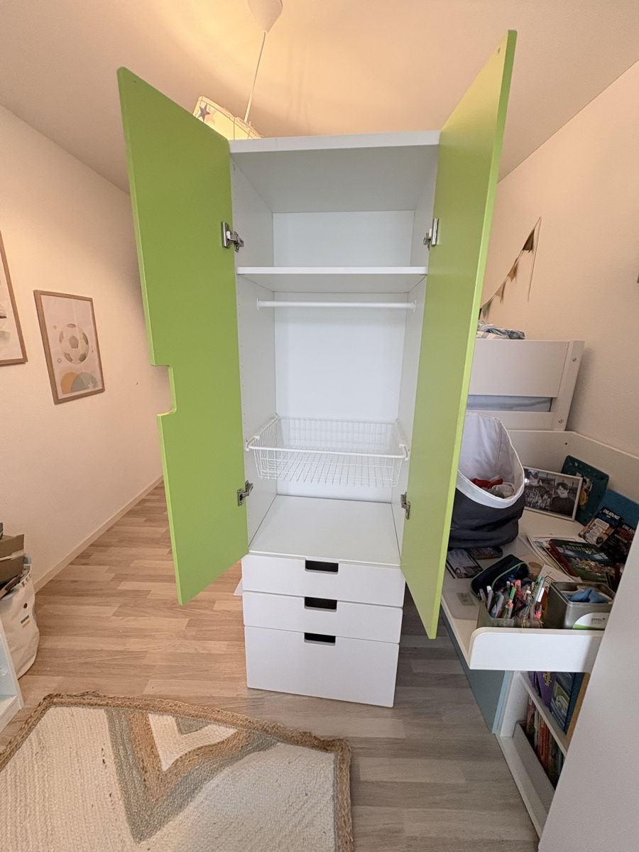 Armadi: Ikea Kinderkleiderschrank Stuva – Usato da Jona venduto da linda8301 1