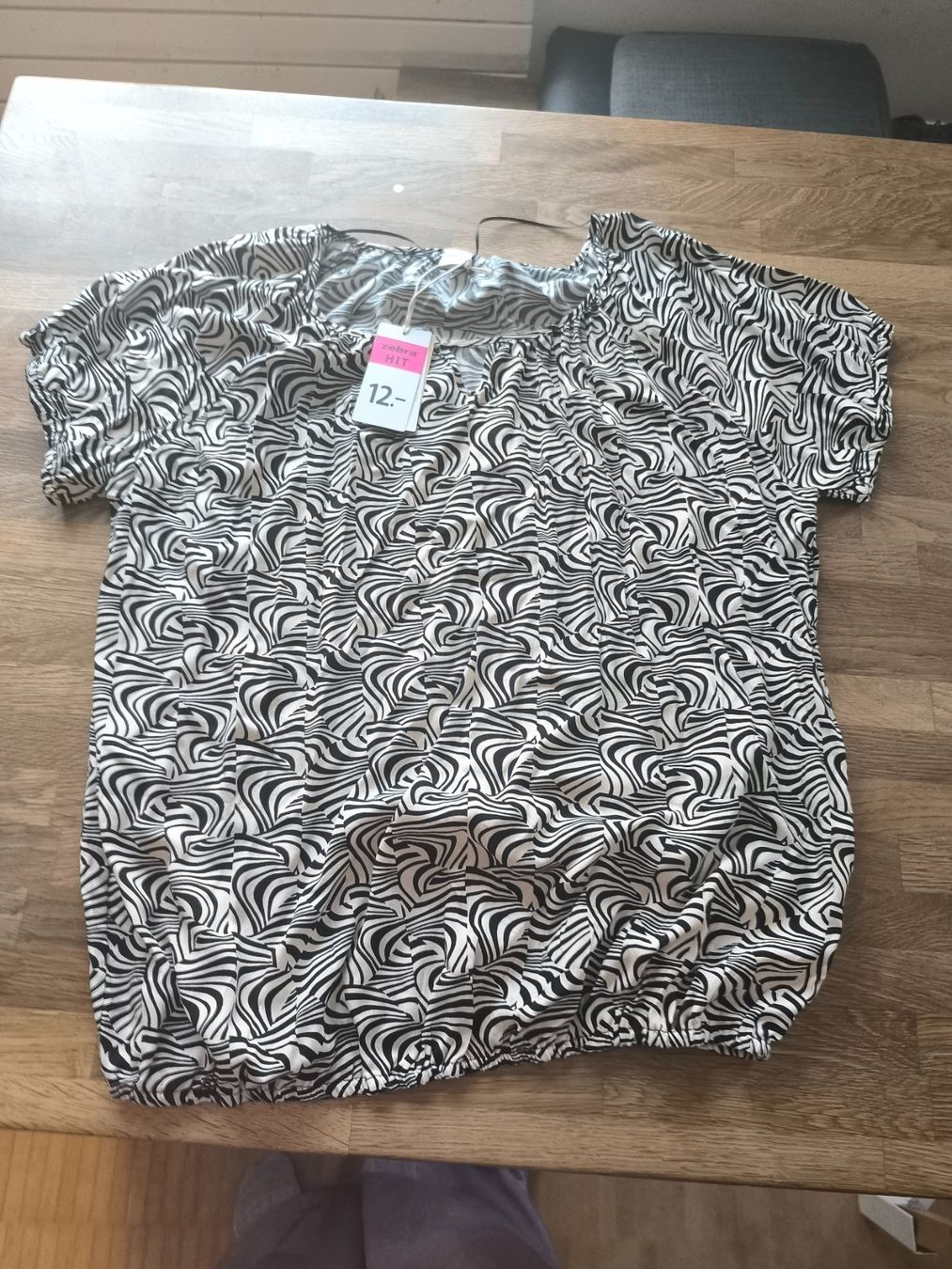 Zebra T-Shirts: T-Shirt XXL Viscose – Neu und originalverpackt aus Gebenstorf von Genx74