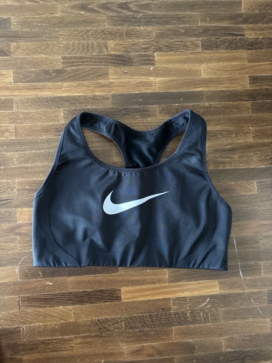 Nike Sonstige Unterwäsche: Nike Sports Bra Black Size S – Gebraucht aus Hinwil von liviipivii
