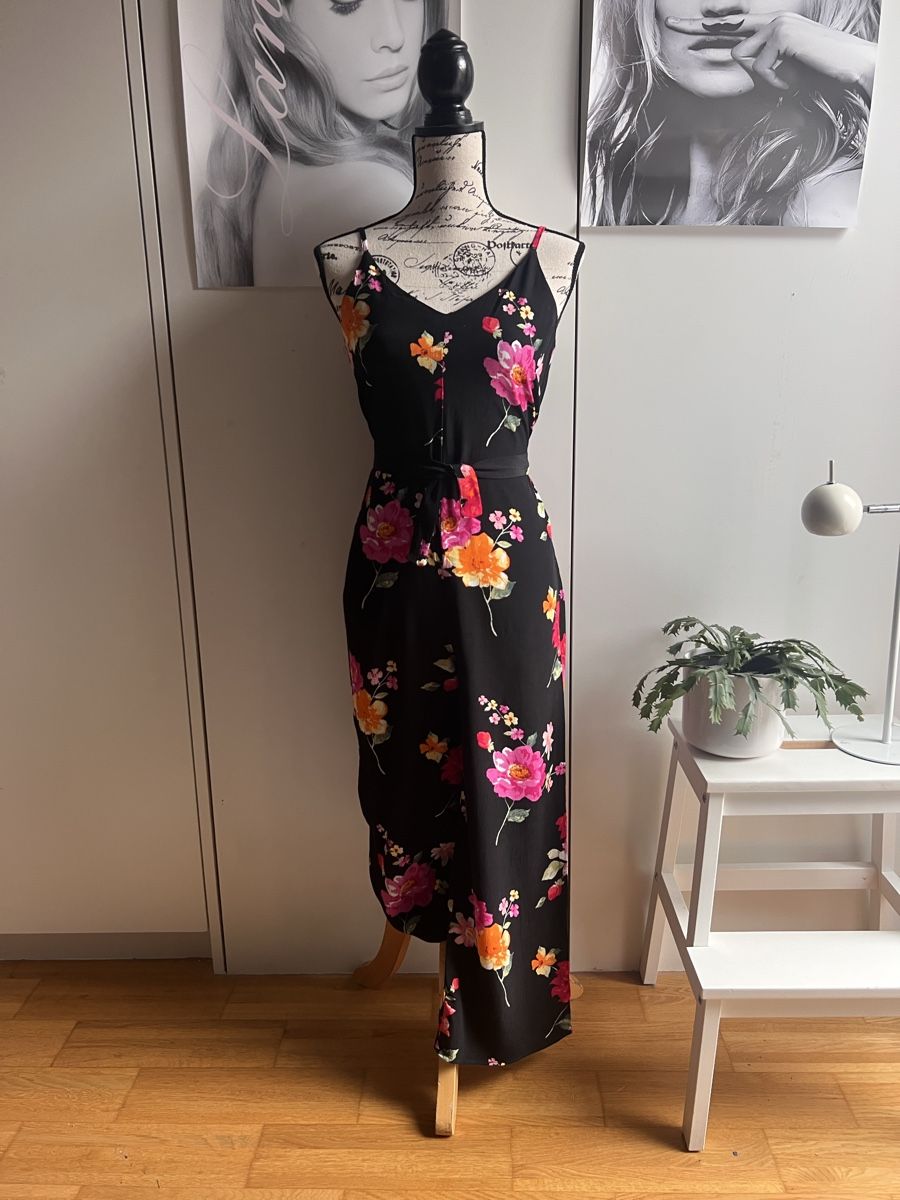 Topshop Tute: Topshop Jumpsuit Blumenmuster Gr. 36 – Usato da Hünenberg See venduto da mississauga 7