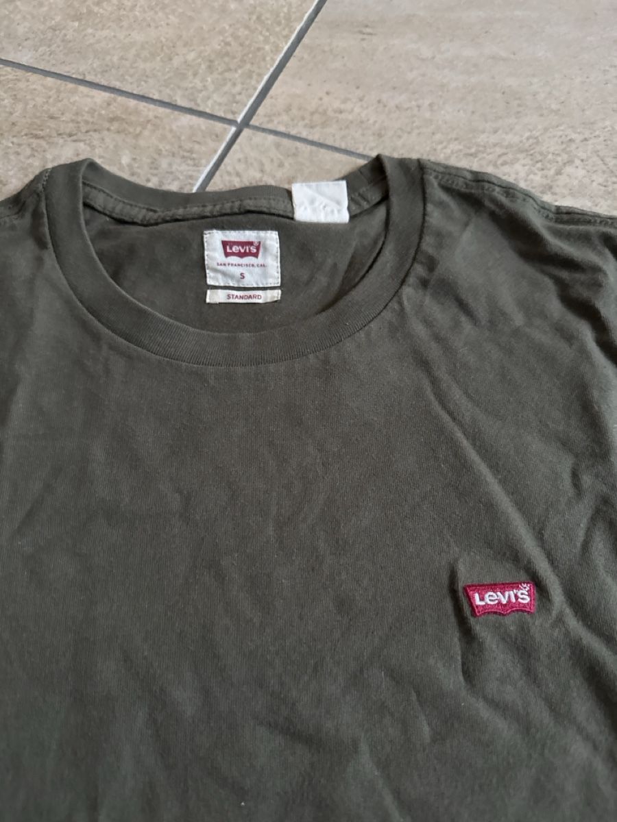 Levi's T-Shirts: T-Shirt Levis Grösse S – Neu (gemäss Beschreibung) aus Otelfingen von Tommy112 1