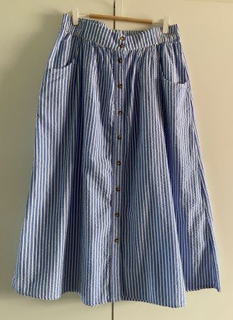 MAISON 123 Jupe midi rayée bleu/blanc boutonnée L portée 1x