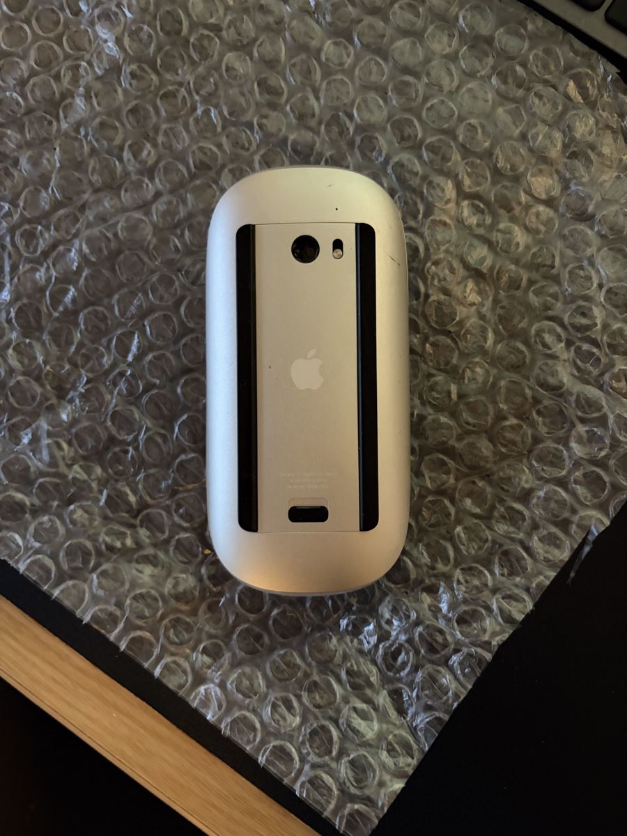 Apple Mouse: Apple Magic Mouse - prima versione – Usato da Giubiasco venduto da sc-77 1