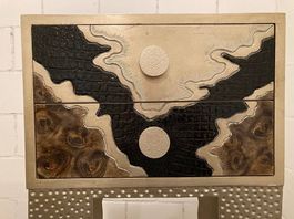 Nacht- bzw. kleiner Raumtisch, Lam Lee Sammlung