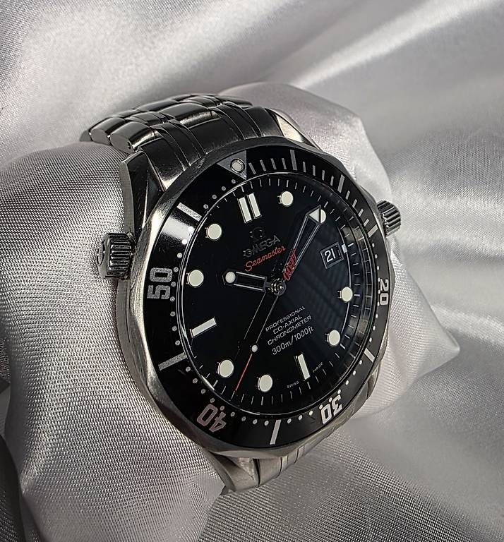 Orologi: Omega Seamaster James Bond 007 Limited Edition – Usato da Grenchen venduto da LauraFd 4