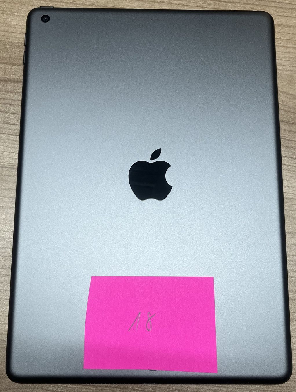 Apple Tablettes PC: iPad A2197 (Nr.18) – D'occasion à Effingen par meierto1