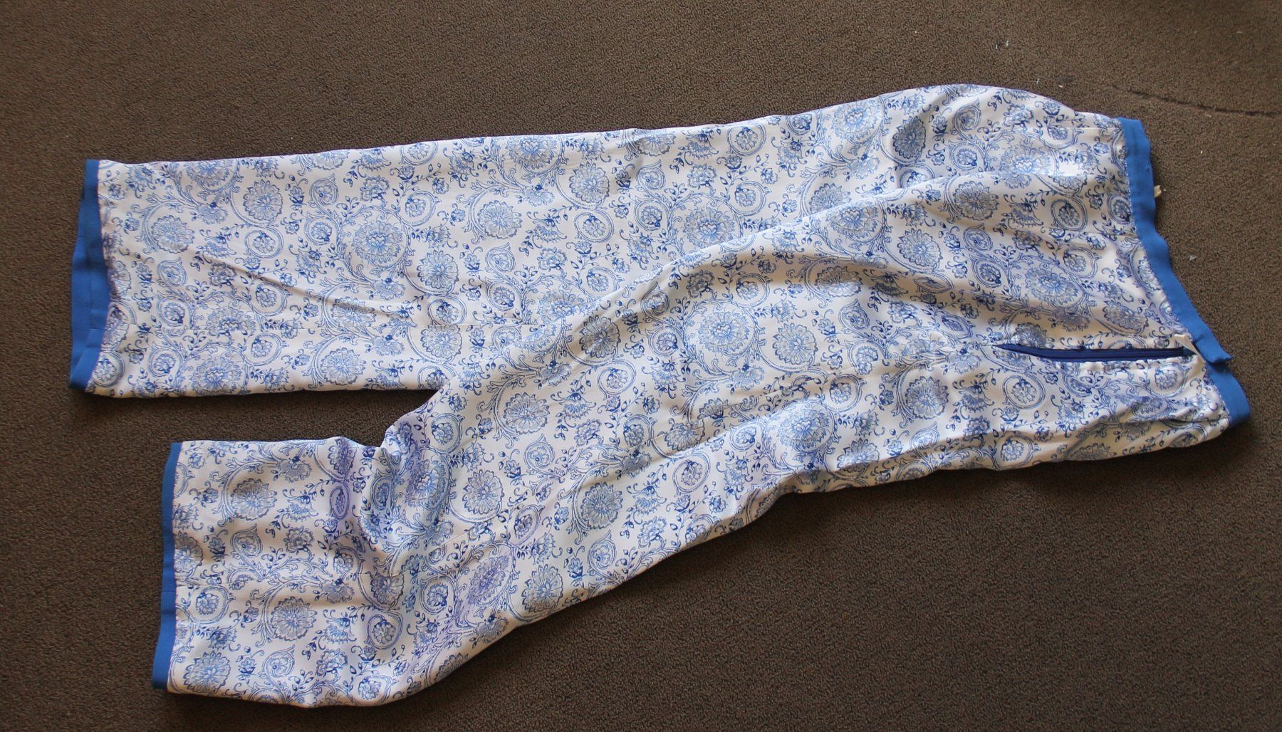 Chemisiers: Bluse mit Hose (CW) – D'occasion à Schaan par antikes_und_kurioses 9