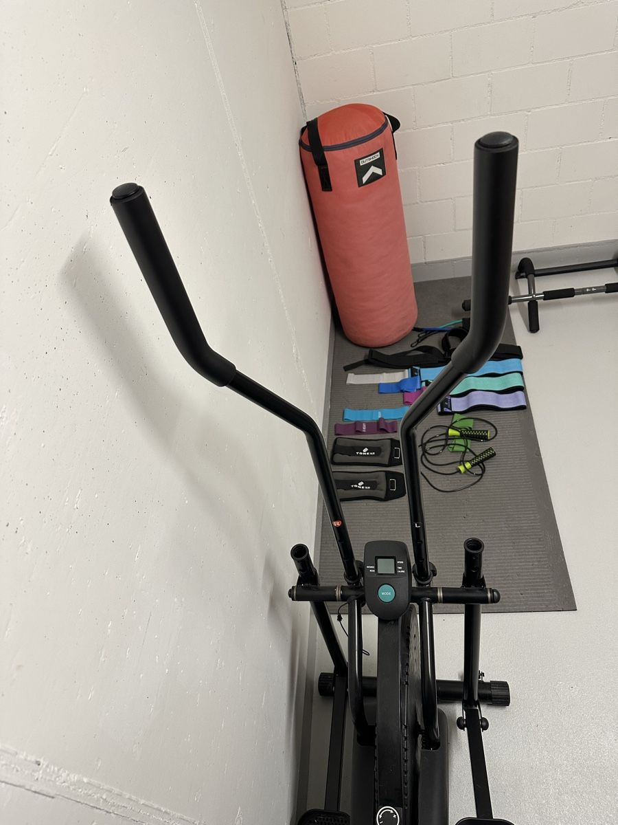 Hometrainer: Elliptical trainer – Usato da Niederuzwil venduto da Carlos_1 2